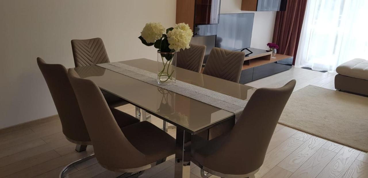 Elite Apartments 시나이아 외부 사진